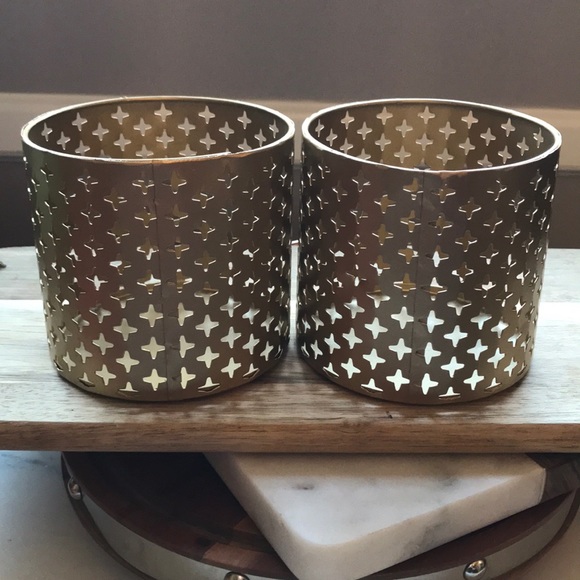 Set of 2 Gold Hurricane Candleholders - Picture 4 of 4
